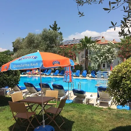 Gorkem & Oda ve Kahvaltı Ölüdeniz