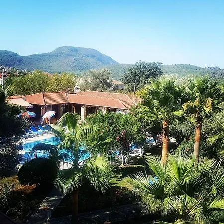 Gorkem & Oda ve Kahvaltı Ölüdeniz