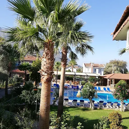 Gorkem & Oda ve Kahvaltı Ölüdeniz