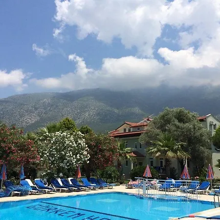 Gorkem & Oda ve Kahvaltı