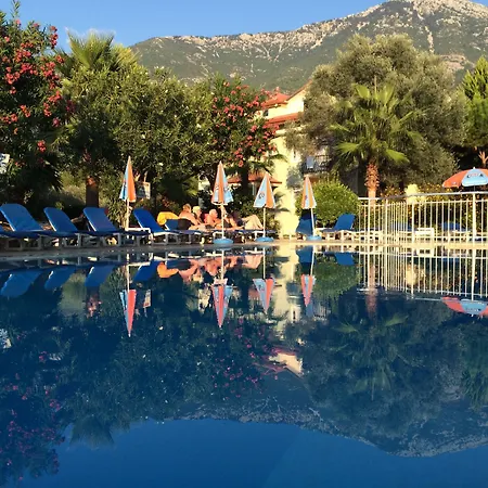 Gorkem & Nocleg ze śniadaniem 3*